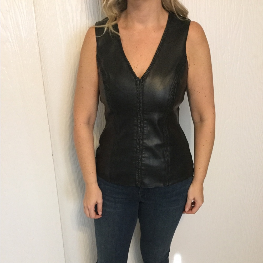New Bailey 44 Black Faux Leather Tank Sz M
